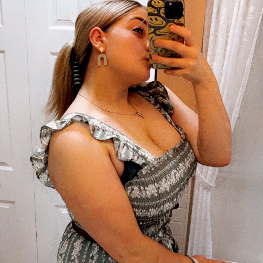 Meet your Posher, Emily